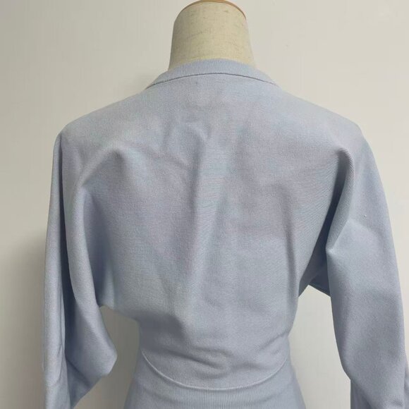 Light Blue Knit Waist-cinching Two-Piece Set French Romance Meets Soft Texture - Picture 10 of 13